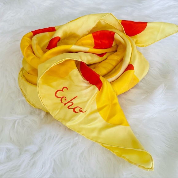 Vintage Echo 100% Silk Scarf Square Yellow and Orange Dots / Circles 31 x 31 in. - Picture 2 of 9